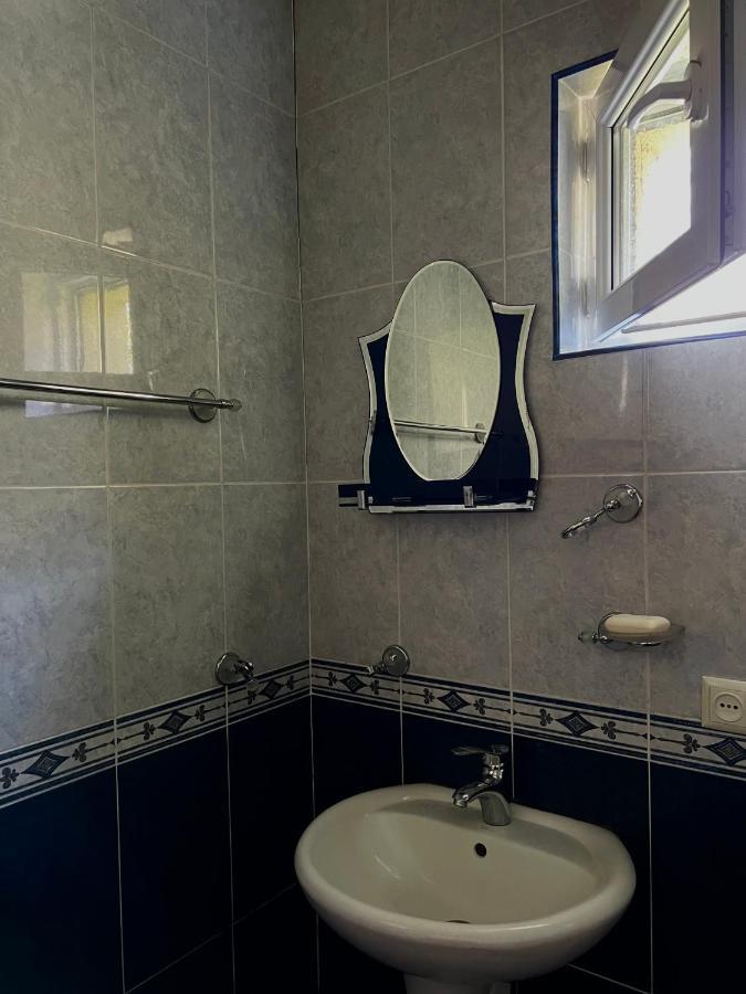 Guesthouse Kostava 72 Kazbegi Kültér fotó